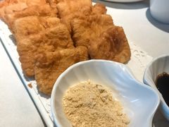 -尘香•传统川菜(创汇首座店)