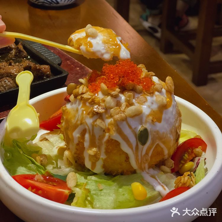 松软香甜，这次还点了爆浆炸弹土豆球