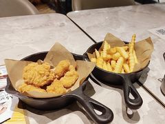 -必胜客(上海新南方商城PH店)