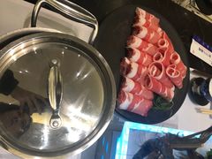 -红鼎豆捞·非遗鲍皇汤火锅(宝丰路店)