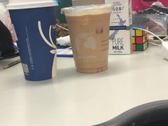 -瑞幸咖啡(艺树家工场店)