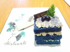 -ZING COFFEE 镜咖啡