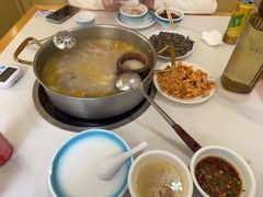 -朴小妹人参鸡汤火锅(长白山万达店)
