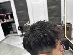 -ON STAR SALON