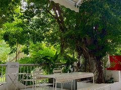 -ADO KAFE(大学城店)