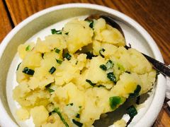 -云海肴·汽锅鸡·云南菜(天山百盛优客店)