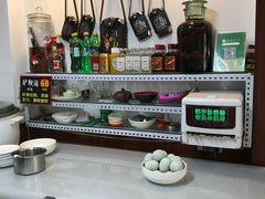 -大耳公曹氏驴肉包子铺(三八店)