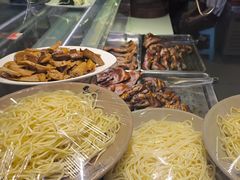 -老鼎万春卤菜(五代传承创始老店)