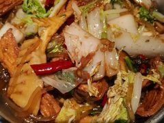 -荷花亭·湖北融合菜(中商广场店)