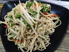 凉拌豆腐丝-牧之源炭火烤羊腿(沽源店)