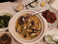 -饭怕鱼·黄焖鲟龙鱼(湖大店)