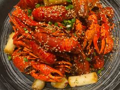 -肥肥虾庄·金牌油焖大虾(杨园滨江时代walk店)