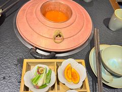 -菌自由丨野生菌火锅特色庭院餐厅(丽江古城店)