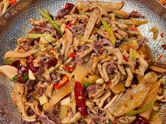 -川堂风·跷脚牛肉·乐山爆炒(宝山日月光店)