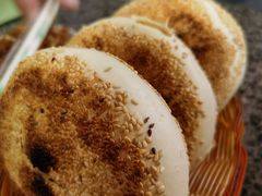 烧饼-清真喜兰老丁羊汤特色小吃