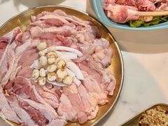 -三个椰子·现砍椰子鸡(金源CBD店)