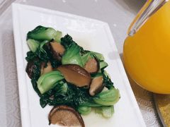 北菇菜心-东方明珠老上海8号餐厅(东方明珠广播电视塔店)