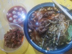 -砖头卤味