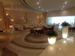 -MEET缘燕窝甜品&Tang's cake(华润万象城店)