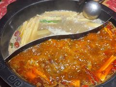 -九牧鱻·渝老鬼重庆火锅(人民路店)