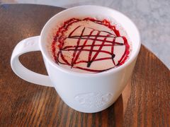 花样莓莓红茶拿铁-星巴克臻选(盐城金鹰聚龙湖店)