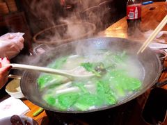 -琥珀老六龙虾(四里河店)