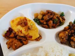 -大米先生(渝中区英利大融城餐厅)