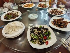 -金丝饭庄(金丝新天地保障性住宅小区店)
