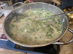 -正宗简阳羊肉汤(荣盛·布鲁明顿广场店)