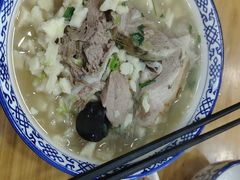 -刘兰英牛羊肉泡馍(立新街店)