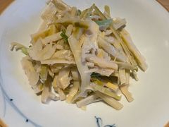 手撕蒋公羊尾竹笋-庐灶江南·江南菜·四合院Bistro(东直门雍和宫·原华侨宾馆店)