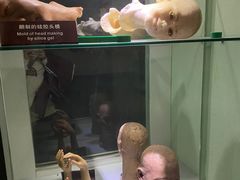 -金石蜡像馆