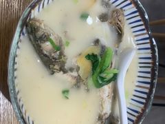 -鲜越鲜鱼粉(财富购物中心店)