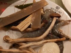 -火宴山海鲜自助火锅(新世界店)