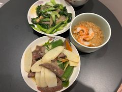 -悦芽照护月嫂+育儿嫂(杭州店)
