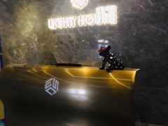 -异次元·LIGHT HOUSE·美食酒廊·休闲露台