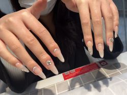 -UGIRL有个美甲