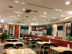 大堂-小六汤包砂煲菜(文景路店)