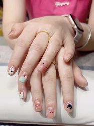 -艾珂·美甲美睫