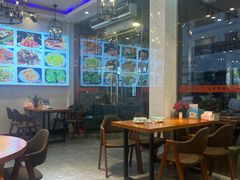 -梁姐啤酒鱼(兴坪古镇店)