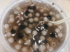 酒酿元宵-芳婆糕团店(王府大街店)