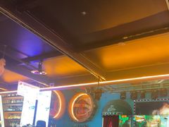 -Famous肥猫墨西哥音乐餐吧(五棵松华熙LIVE店)