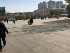 -万达广场(龙湖店)