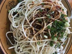 -一品红烧鸭特色川菜(三岔湖店)