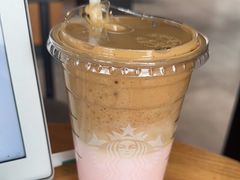 -星巴克(西安曲江银泰店)