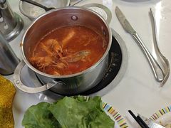 -鸿通城购物中心