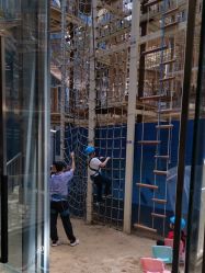 -PIPIKINGDOM皮皮王国欢乐号(欢乐海岸购物中心店)