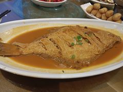 -赶海部落海鲜城(海阳路店)