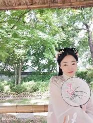 -一揽芳华汉服旗袍体验馆(拙政园店)