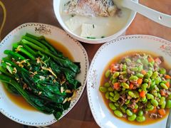 -爱的果实月嫂育婴师(世纪东方店)